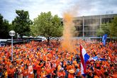 De supporters van Oranje die rondom de wedstrijd in Berlijn vertoeven, moeten op verschillende weersomstandigheden voorbereid zijn. © Getty Images