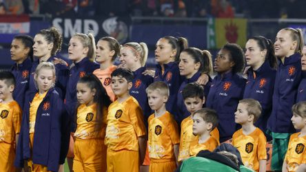 Eerste oproep voor twee speelsters bij Oranje Leeuwinnen voor cruciale EK-kwalificatieduels