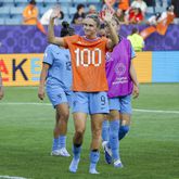 Vivianne Miedema doet boekje open na moeilijke periode: 'Daar heb ik wel over nagedacht'