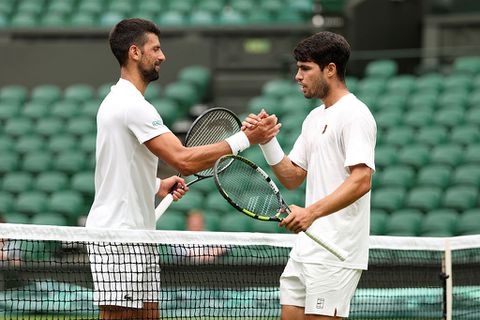 Toptennisser Carlos Alcaraz doet opmerkelijke onthulling over vriendschap met Novak Djokovic