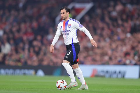 Slecht nieuws voor Chelsea, FC Barcelona en Olympique Lyon, clubs bestraft met miljoenenboetes