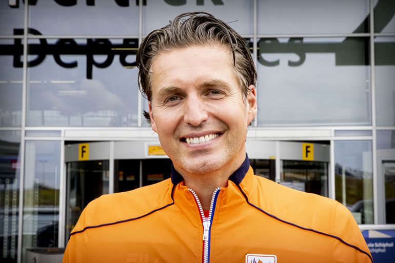 Zwemlegende Pieter van den Hoogenband doet boekje open over 'verleidingen': 'Ik ben zeker geen heilige'
