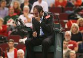 Umpire beleeft angstige momenten op Wimbledon door onderbreking
