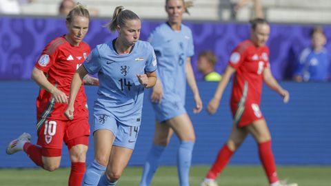 Oranje Leeuwin Jackie Groenen trekt aandacht met opmerkelijke actie op EK voetbal