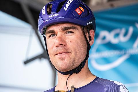 Topwielrenner Fabio Jakobsen verbaasd over harde uitspraken Tom Dumoulin: 'Dat wekt bij mij wel woede op'