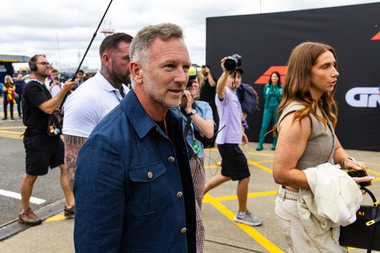 Grote chaos voor Formule 1-race op Silverstone: langverwachte gast (52) meteen omsingeld