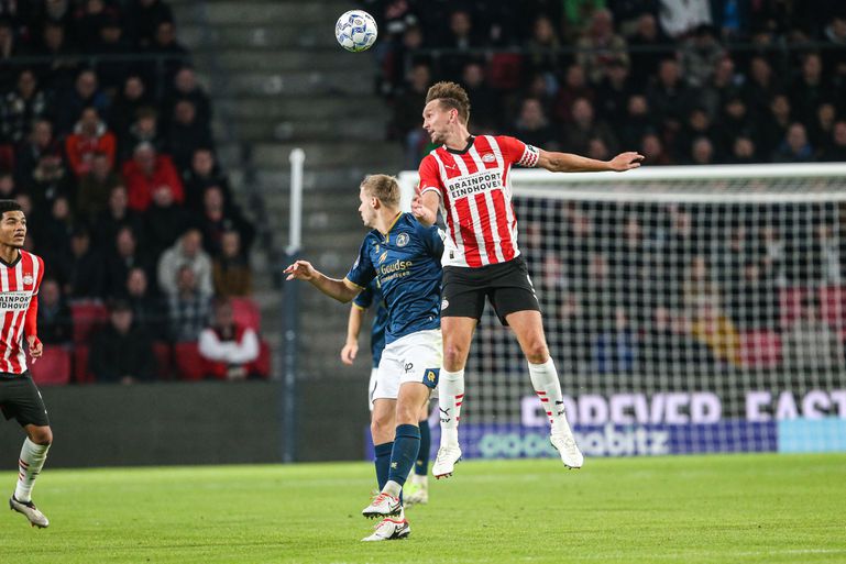 Discussie over 'proefkonijn' Luuk de Jong: 'Hij is daar buitengewoon geschikt voor'