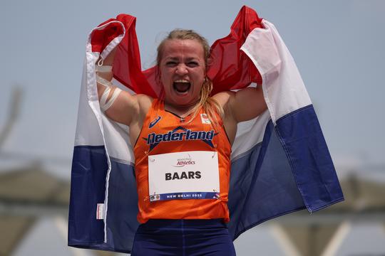 Nederlands topatlete verpulvert wereldrecord op WK: 'Dit is echt bizar'