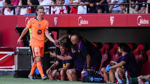 Teamgenoot Frenkie de Jong haalt uit naar eigen spelers: 'Dit kan niet nog eens gebeuren'