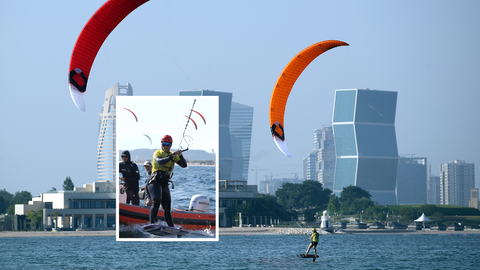 Kersvers genaturaliseerde Nederlandse kitesurfer verovert wereldtitel: 'Dit is echt bizar'