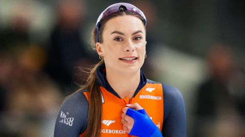 Topschaatsster Femke Kok vol ongeloof na enorme verrassing in Thialf: 'Huh, wat zeggen zij nou?'