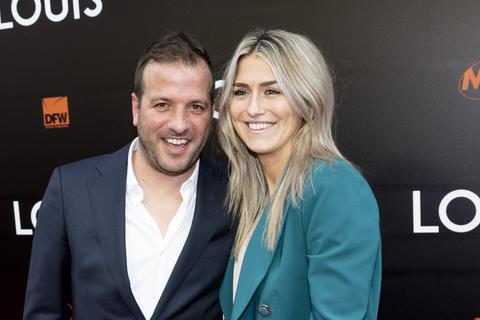 Moeder van voetbalicoon Rafael van der Vaart laat zich uit over zwangerschap Estavana Polman