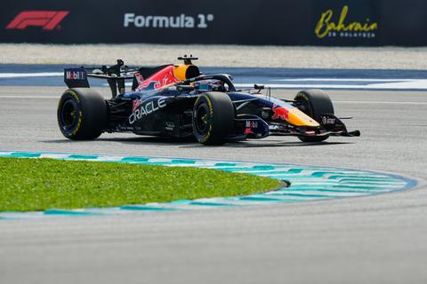 Grote bewondering voor Max Verstappen na langverwachte zege: 'Na al die kritiek...'