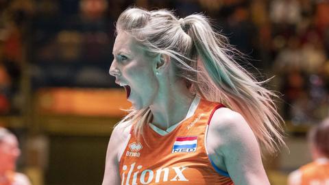 Topvolleybalster Laura Dijkema (36) onthult zeer grote plannen: 'Hoe begin je zoiets eigenlijk?'