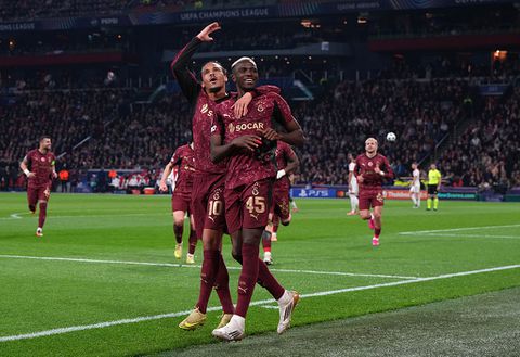 Ajax staat opnieuw voor schut in Champions League na drama tegen Galatasaray