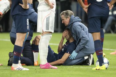 Tranen en vrees worden werkelijkheid bij PSG na trieste beelden: 'Daar moeten we mee omgaan'