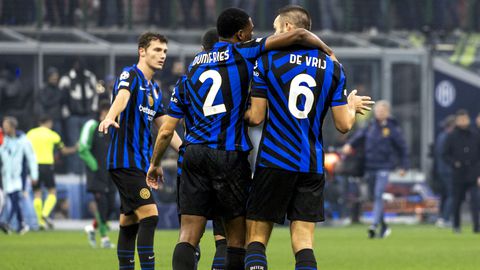 Robin van Persie kan Stefan de Vrij naar Feyenoord lokken: 'Als hij je dan vraagt om te helpen...'