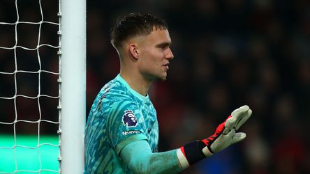 Oranje-keeper Bart Verbruggen leidt met deze blunder nederlaag voor Brighton in