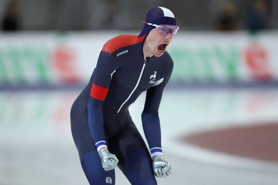 Schaatssensatie deelt heftige details over loodzware jeugd: 'Ik moest leren leven met mezelf'