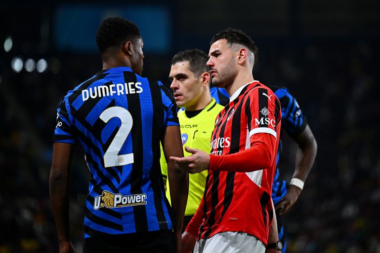 Denzel Dumfries en Theo Hernandez ruziën weer bij unieke Supercup-winst voor AC Milan