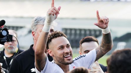 Superster Neymar overwoog einde carrière: 'Ik kan het niet meer aan!'