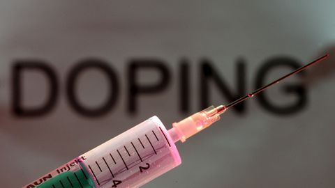 Spanje waarschuwt sport- en wielerwereld: dopinggebruikers nog steeds moeilijk te pakken