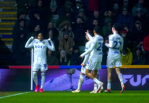 Crysencio Summerville helpt Leeds United met mooie goal en assist naar vijfde ronde FA Cup