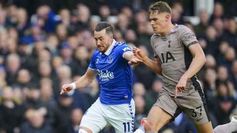 Micky van de Ven snelste speler in de hele Premier League