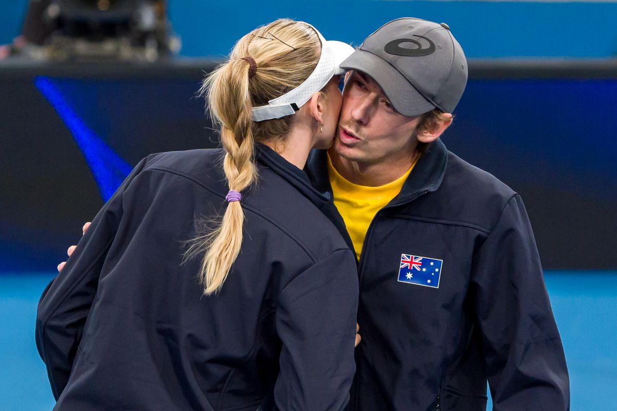 Verloofd tenniskoppel openhartig over moeilijke periodes in relatie: 'Het is heel intens en stressvol'