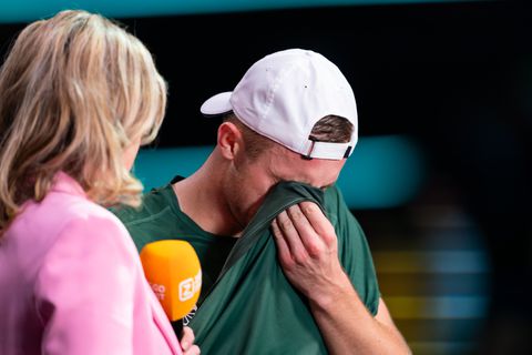 Tallon Griekspoor teleurgesteld door 'oncomfortabele' Stefanos Tsitsipas: 'Deze doet wel even pijn'