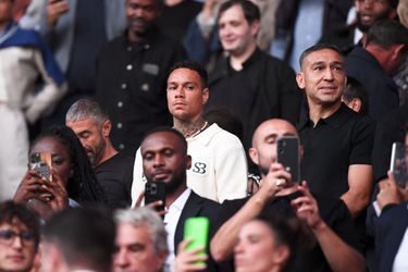 Nederlandse ex-topvoetballer (38) openhartig over mentale problemen: 'Niemand had door dat ik aan het verdrinken was'