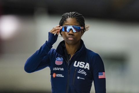 Rivale Femke Kok en Jutta Leerdam maakt opmerkelijke keuze richting eerste afstand op Winterspelen: 'Gaat niet alleen om mij'