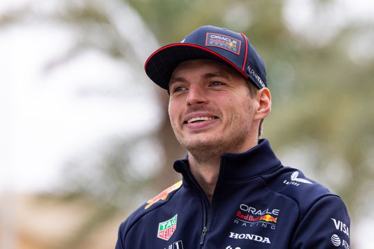 Max Verstappen kondigt vol trots 'volgend hoofdstuk' aan: 'Spannend jaar voor de boeg'
