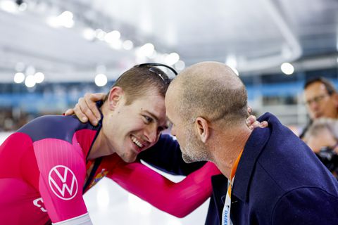 Schaatsicoon Erben Wennemars (50) laat zich uit over berucht moment van zoon Joep bij WK sprint