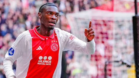 Ajax dankt tieners voor nieuwe stap richting kampioenschap met zege op NAC Breda