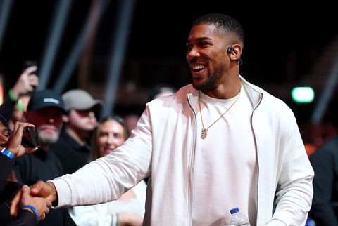 Topbokser Anthony Joshua krijgt nieuwe uitdaging na zege op Jake Paul: 'Het waren niet zomaar woorden'