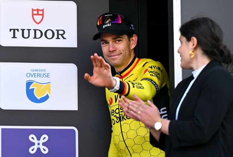 'Grootste spektakel zit hier': waarom Wout van Aert blikvanger, maar geen topfavoriet is in de Giro d'Italia