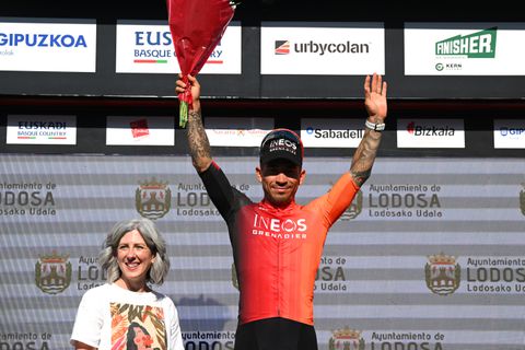 Topwielrenner (30) kondigt plotseling afscheid aan: 'Die ervaringen hebben zijn tol geëist'