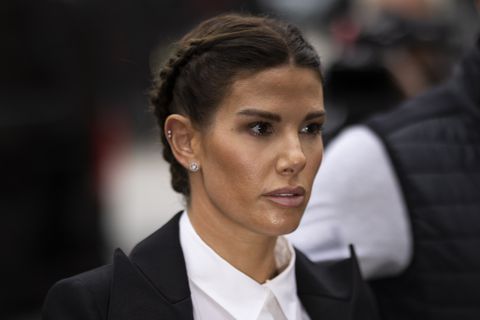 Vrouw van topvoetballer moet na gigantische 'oorlog' en soap miljoenen betalen