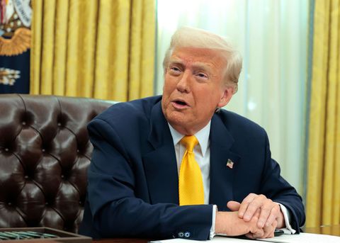 Donald Trump begaat gigantische voetbalblunder: 'Hier heb ik hem'