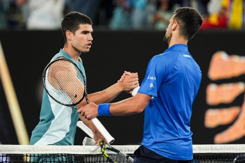 Novak Djokovic haalt mogelijke woede op zijn hals met gewaagde opmerking: 'Hij is al jaren de beste'