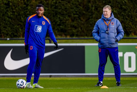 Afgeperste Brian Brobbey zorgt voor 'schok' binnen Nederlands elftal: 'Zeer kwalijk!'
