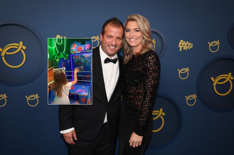 Schattige beelden van tophandbalster Estavana Polman: dochter showt skills in andere sport