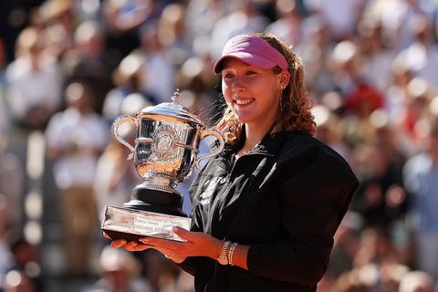 Programma Roland Garros | Mirra Andreeva pakt de titel bij vrouwen, zondag finale bij mannen met Alexander Zverev