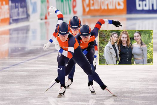 Femke Kok, Antoinette de Jong en Marrit Fledderus springen eruit op teamfoto: 'Wat anders dan schaatspakken'