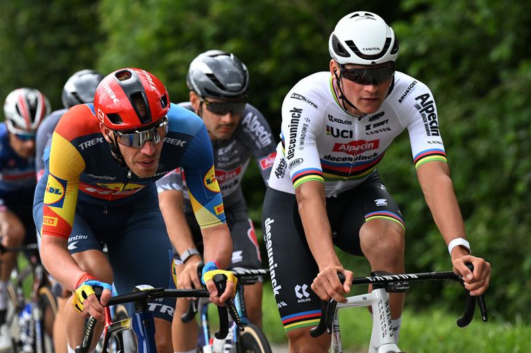 Live Tour de France 2024 | Aanvallers ruiken hun kans in zware rit voor sprinters