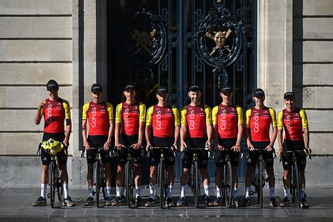Drama voor Franse wielerploeg in Tour de France: politie stelt onderzoek in