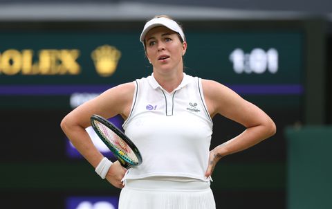 Woedende toptennisster eist uitleg van umpire op Wimbledon: 'Jullie hebben me bestolen!'