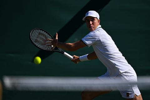 Nederlands tennistalent voelt zich op Wimbledon eindelijk weer zichzelf na slepende ziekte