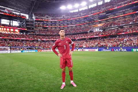 Tranen bij Cristiano Ronaldo (41): superster vol emoties na drama op WK voetbal